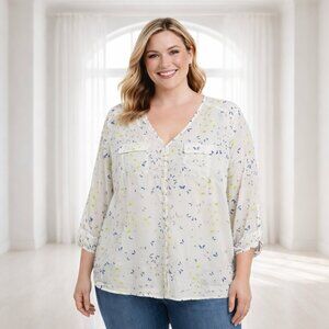 Nue Options L Butterfly Print Blouse | Lightweight V-Neck Roll Tab Sleeve Pocket
